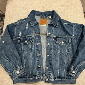 Levi’s Premium 90s Trucker Denim Jacket size smalll